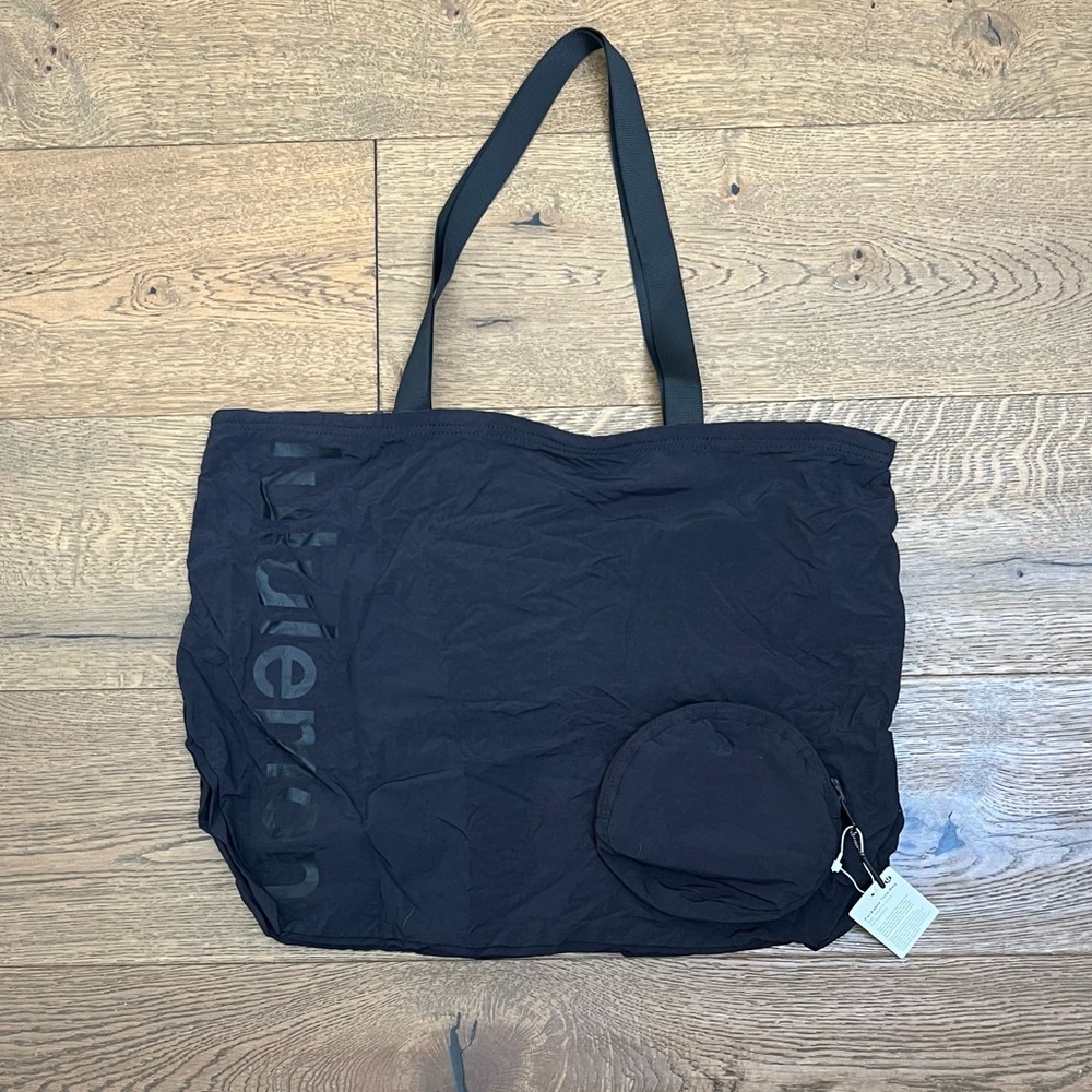 Lululemon Packable Large Nylon Tote Bag 30L, Black